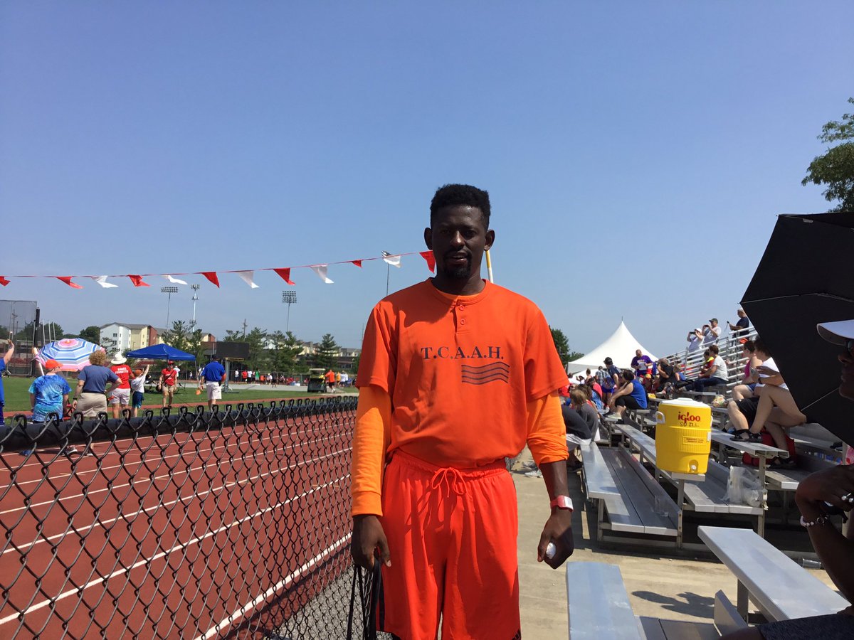 Ms_LanH's tweet photo. #SOILL Special Olympics @TCAAH track and field participant https://t.co/RdRIHI7Xlu