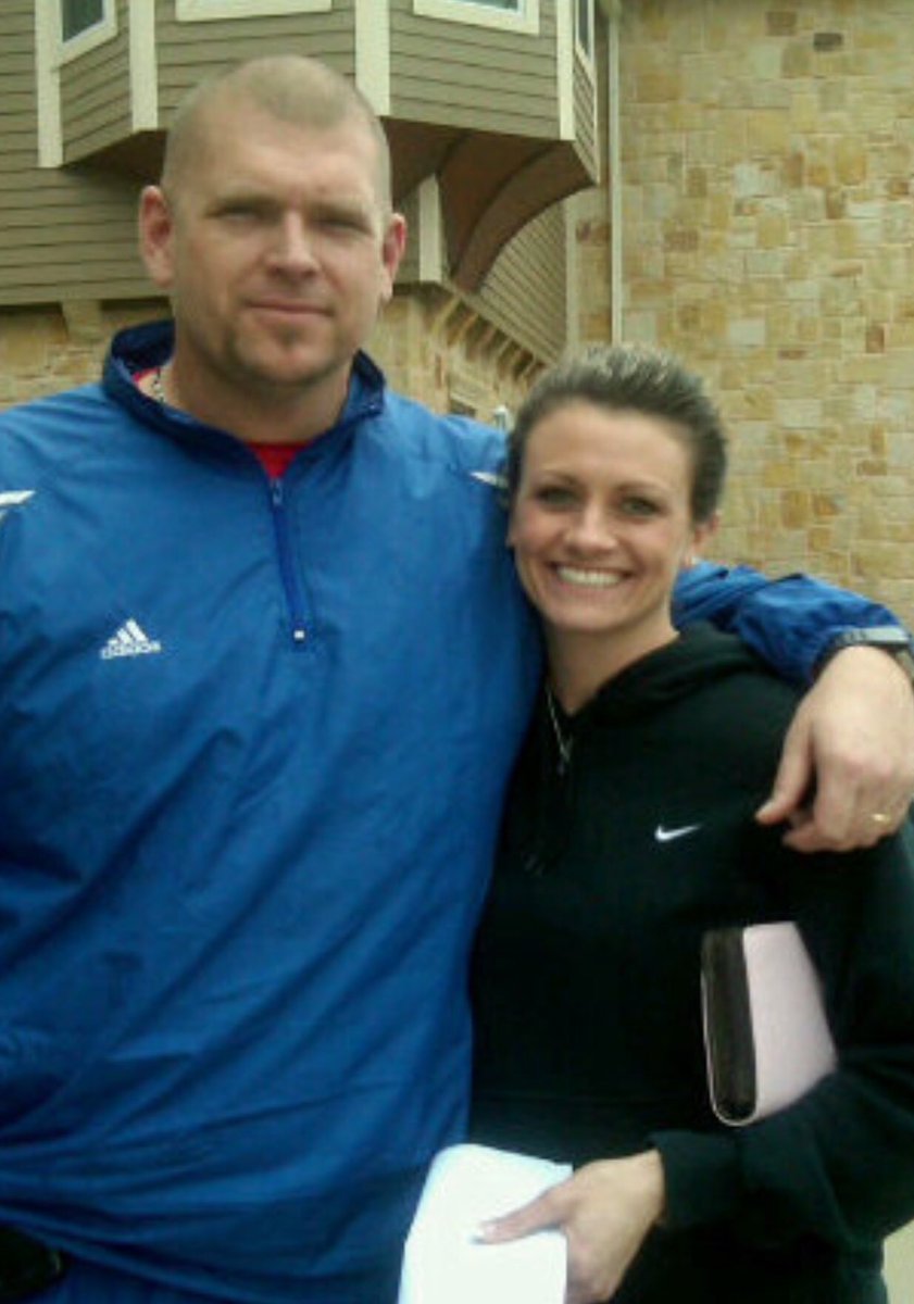aclarksrms's tweet photo. Happy Daddy’s Day to the best Daddy around!! https://t.co/To0FtgXz85