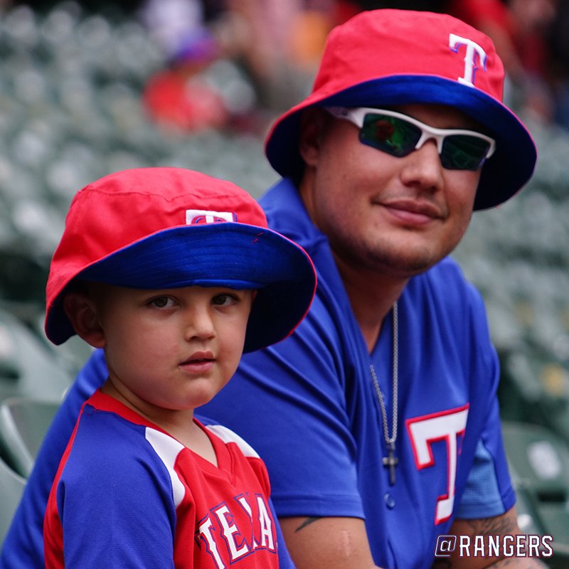 Baseball is better with Dad. #FathersDay https://t.co/RxsT5TuJMX