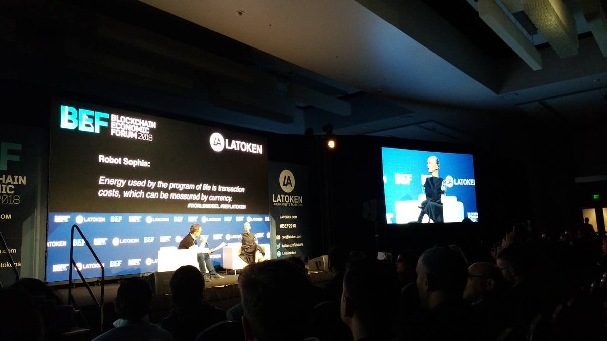 NeyraVision's tweet photo. Singularity and Hanson robotics explaining the future of life and blockchain. DNA meets digital AI technology. https://t.co/mkPGcAOoyU