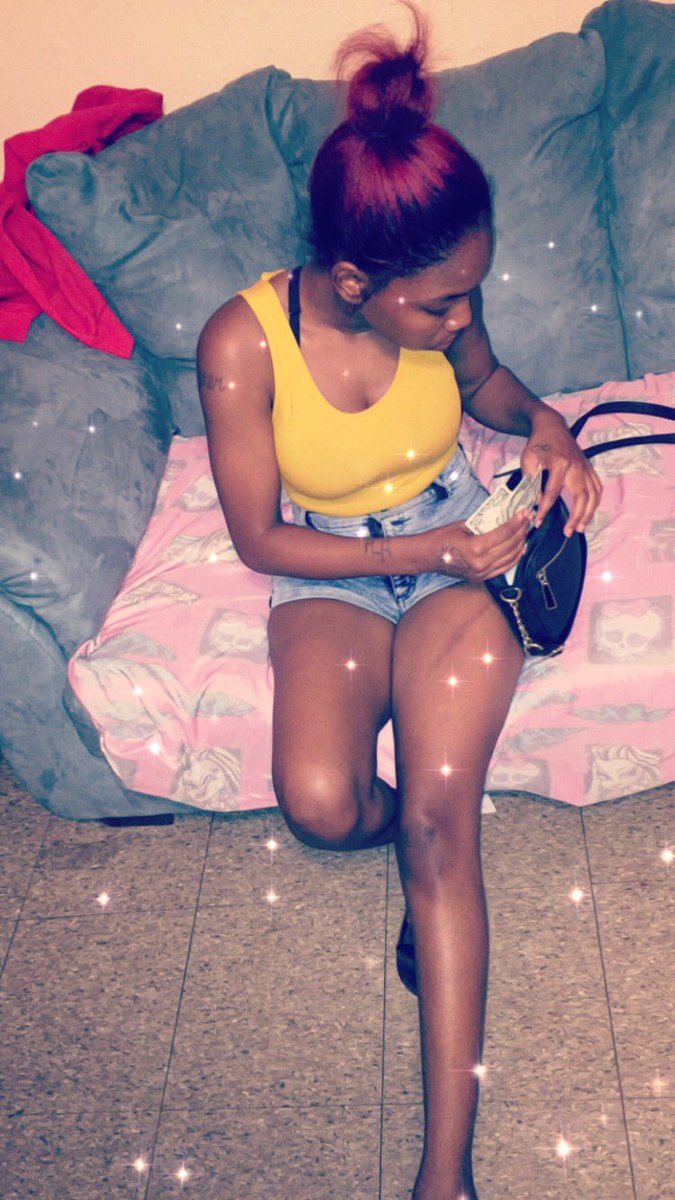 taraaa✨ tweet media