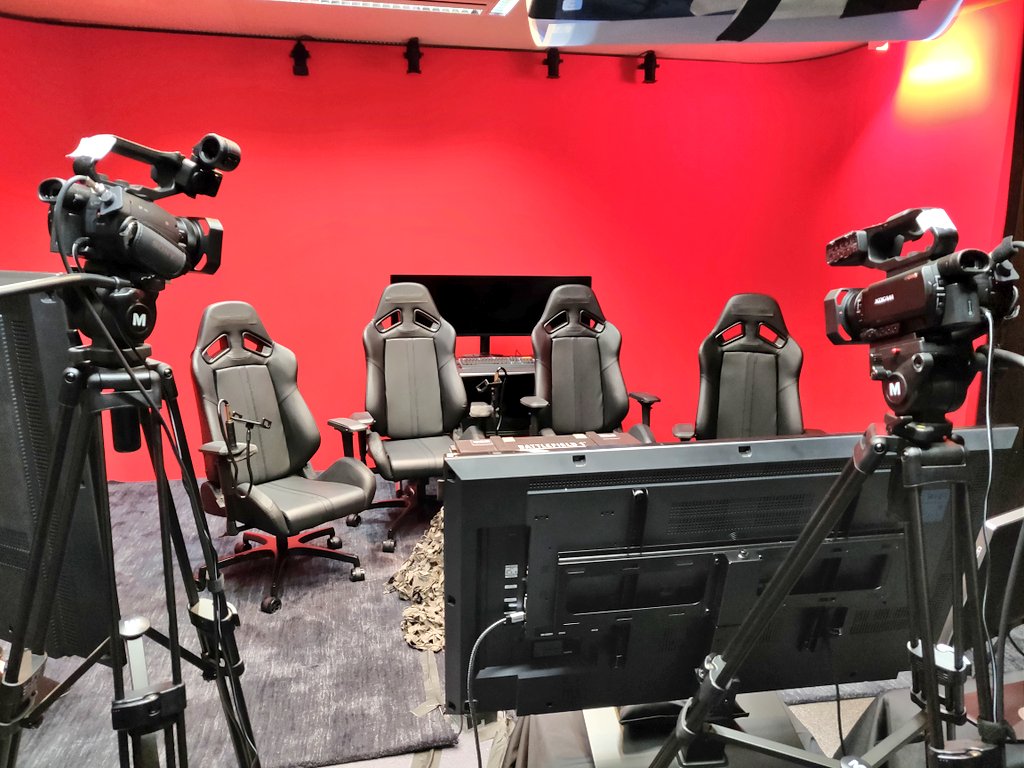 MrProWestie's tweet photo. I visited the DICE LA offices whilst I was over for #EAPlay2018... took some cheeky pictures 😎✌️ https://t.co/Wl4BtRSG6O