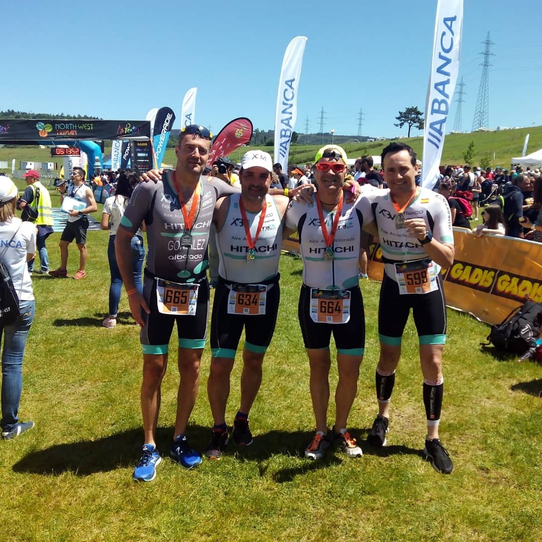 X3MTri's tweet photo. FINISHERS!!! 🎖️🎖️🎖️🎖️
Menudo carrerón se han marcado hoy estos cuatro figuras en el Northwest As Pontes de Media Distancia. 
Es evidente que, donde van, ¡¡TRIUNFAN!!
¿Próxima parada?
#Northwestaspontes #mediadistancia https://t.co/a7K8Hwtx9o