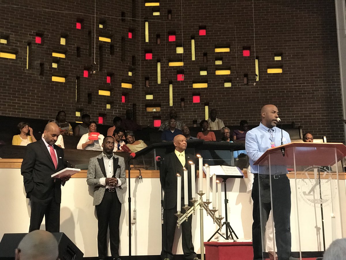 _MORADC's tweet image. Congratulations to @PastorKEC and all of the Ward 7 Dads honored by @MayorBowser and @DC_CFMB today at @PABC_DC. Thank you for your witness and for your example. Happy Father’s Day to all #DCDads #ThanksDCDad