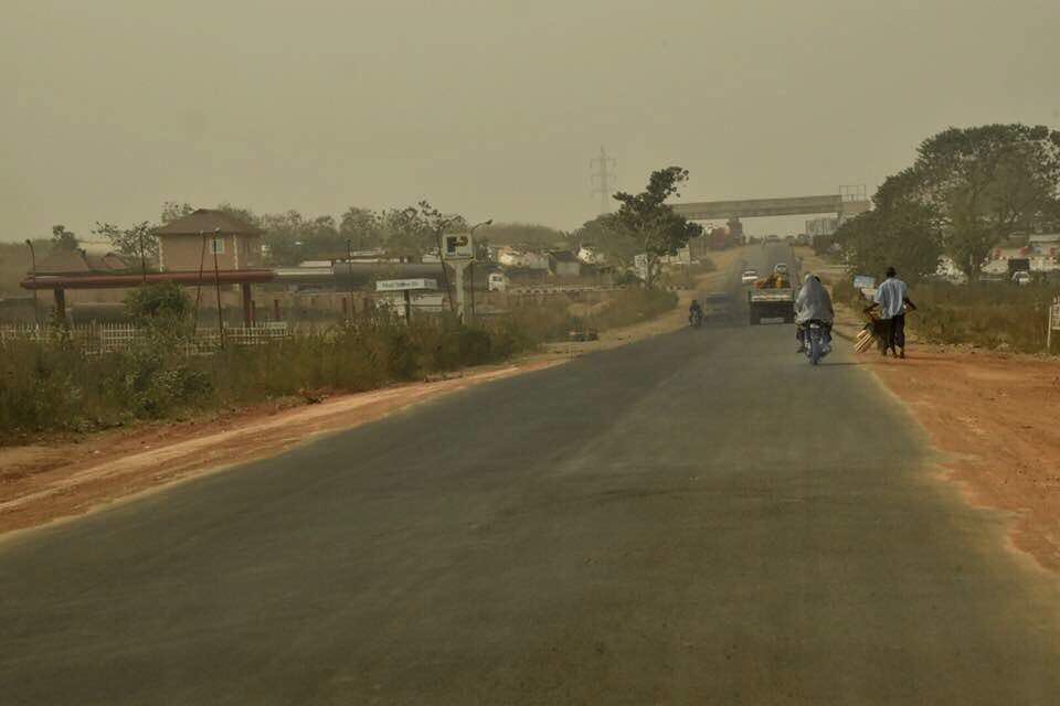 Advsola's tweet photo. Maje-Komba, a road in Suleja LG that used to take well over 30 minutes to pass, can now be covered in less than 5 minutes, courtesy of the intervention of Gov Abu Sani Bello. #3YearsOfASB https://t.co/W1NqYBwUxI