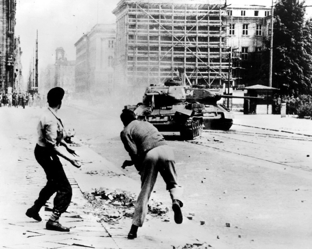 Stand Up for Europe tweet media