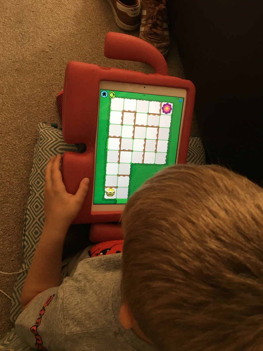 JillHaves's tweet photo. @GrangeYear1 homework. Sam has enjoyed playing beebot this week, even thought it is slightly temperamental. 😊 https://t.co/RnFKI1eY4T