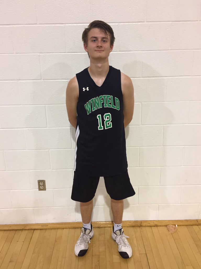 FriendlyCityBB's tweet photo. Luke Kincaid leads the way for @WHS_BoysHoops in a big win over Brooke. MVP! https://t.co/FNk1I0VPve