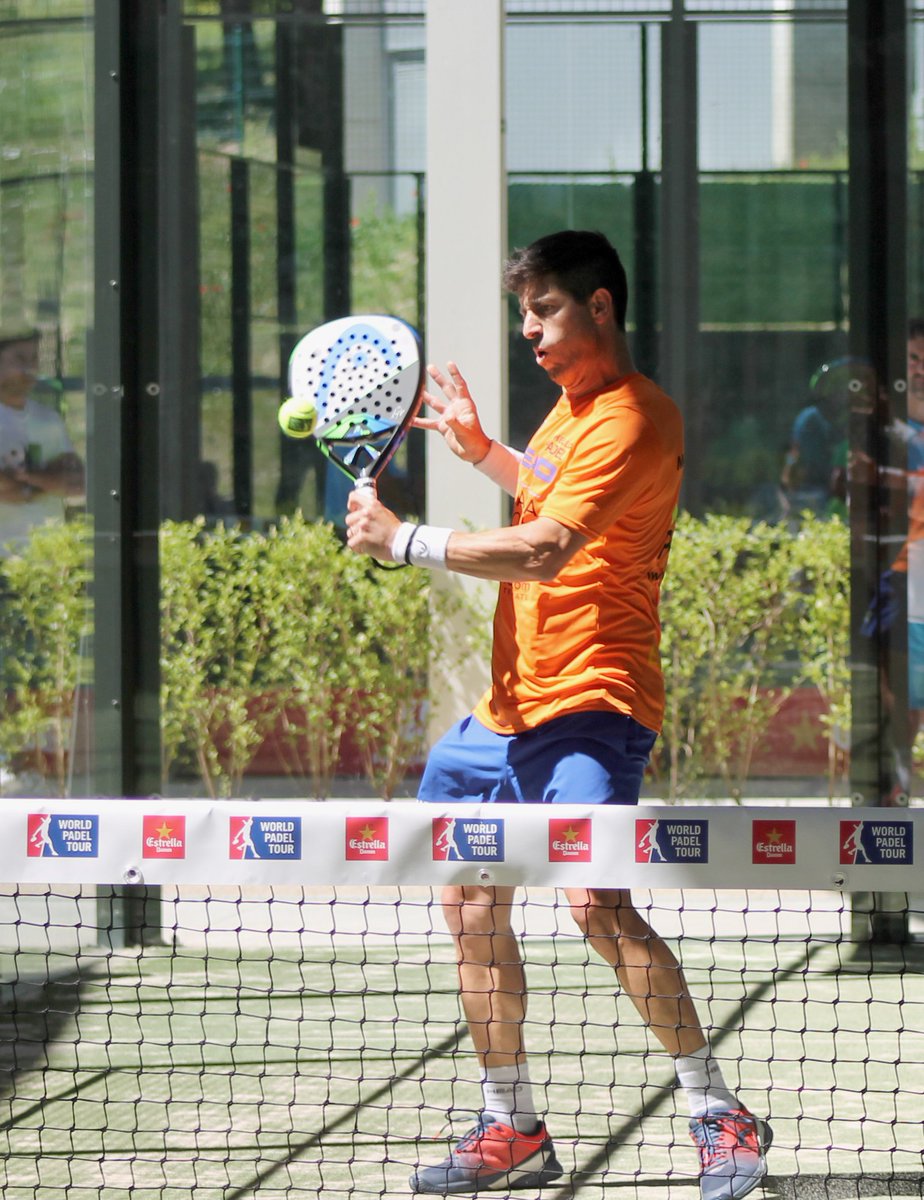 Contra_Pared's tweet photo. Previas #WPTValladolidOpen #Sergiobursa y #MauriAndrini de @HelloPadel a #MFernandez y @juanjog_ 6-4/6-7/6-4 #rrss https://t.co/SpKLuW0MFN