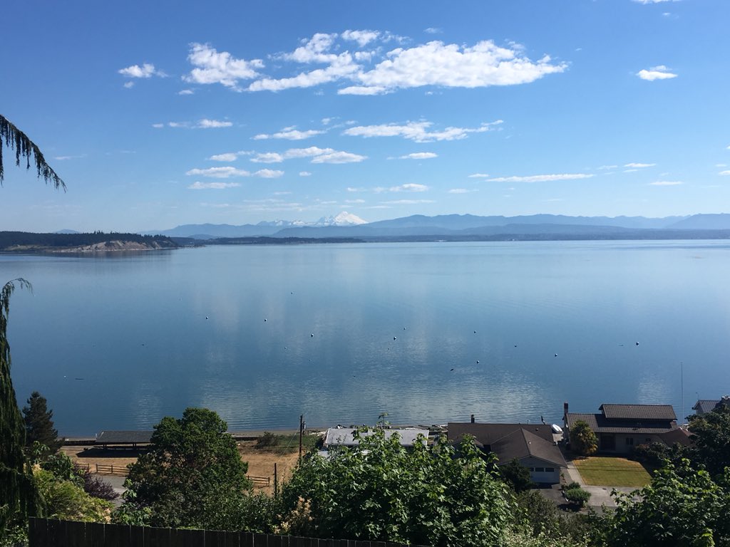 Happy Dad’s Day! $1 off drafts for Dads