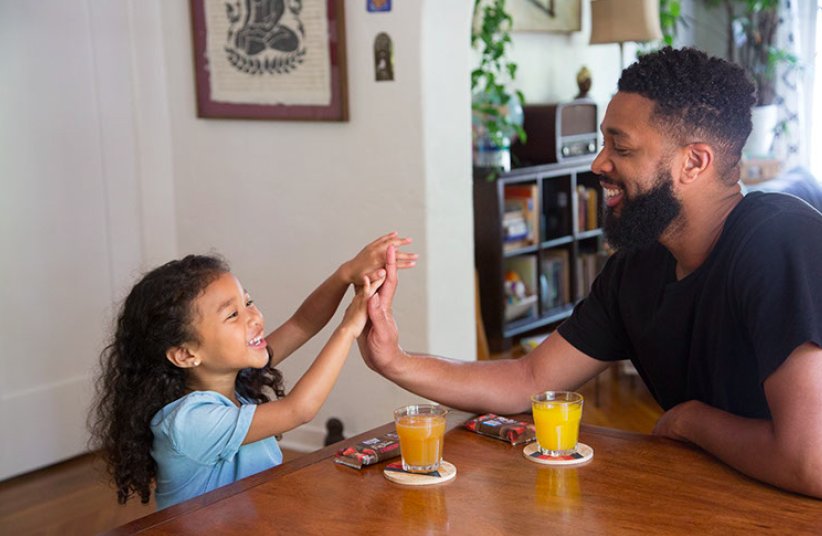 NaturesBakery's tweet photo. Here's to all the amazing dads (and dad-figures) out there. We hope you have a #figtastic #FathersDay! https://t.co/zrGK0kyaWw