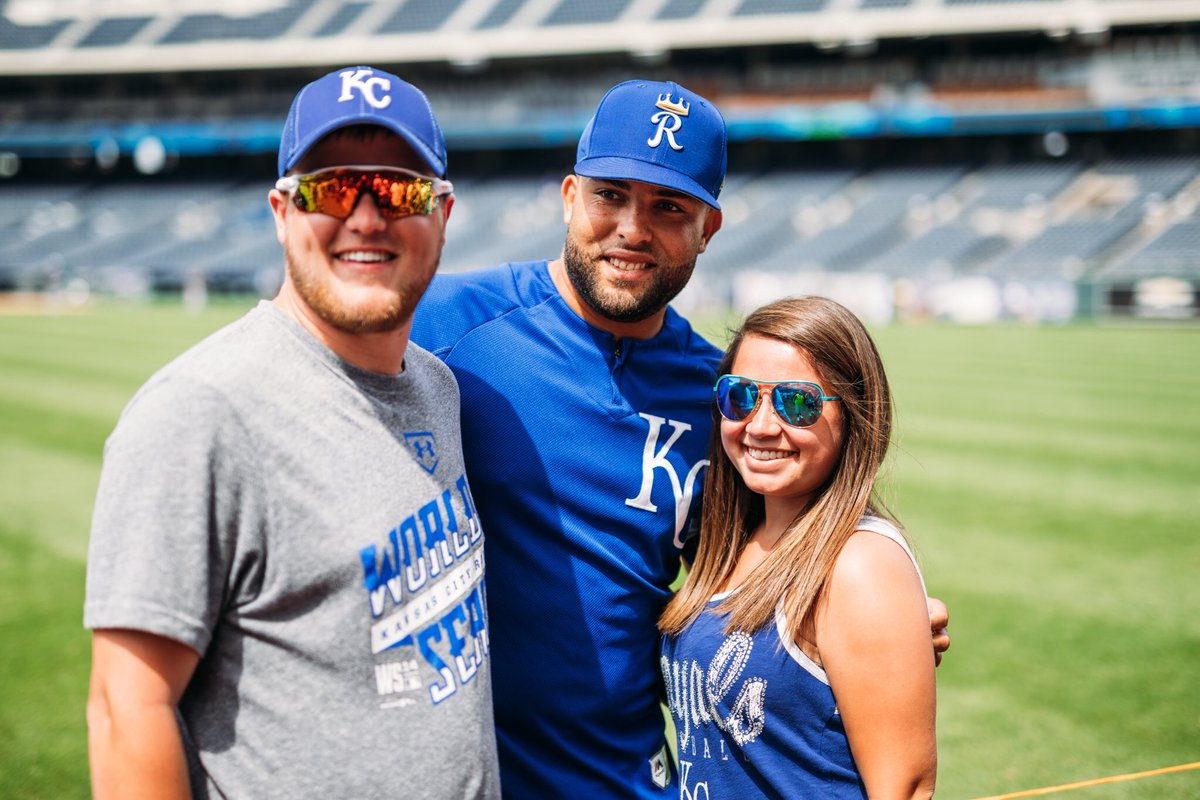 Royals's tweet photo. It’s Photo Day on the field for Season Ticket Members! 📷 #RaisedRoyal https://t.co/B5vucF4Mez