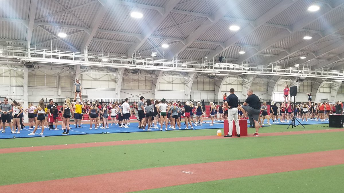 ODUCheerSquad's tweet photo. ODU Cheer at the Ohio Cheerleading Combine. A lot of talent within a surrounding ohio here! #cheercombine #cheertalent #preparingforcollegecheer https://t.co/rpFNKBV6HP