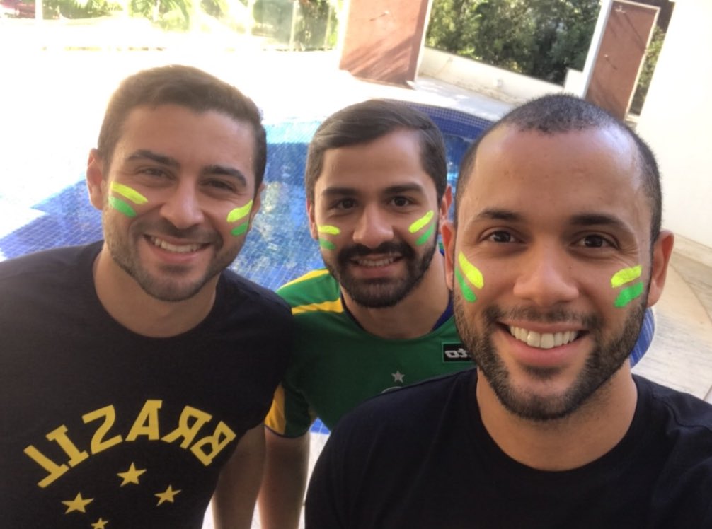 JordanRocha's tweet photo. Booora Brasil!!! @danillofmarques @RicardoTeteto 🇧🇷 https://t.co/ofcafQfSUb