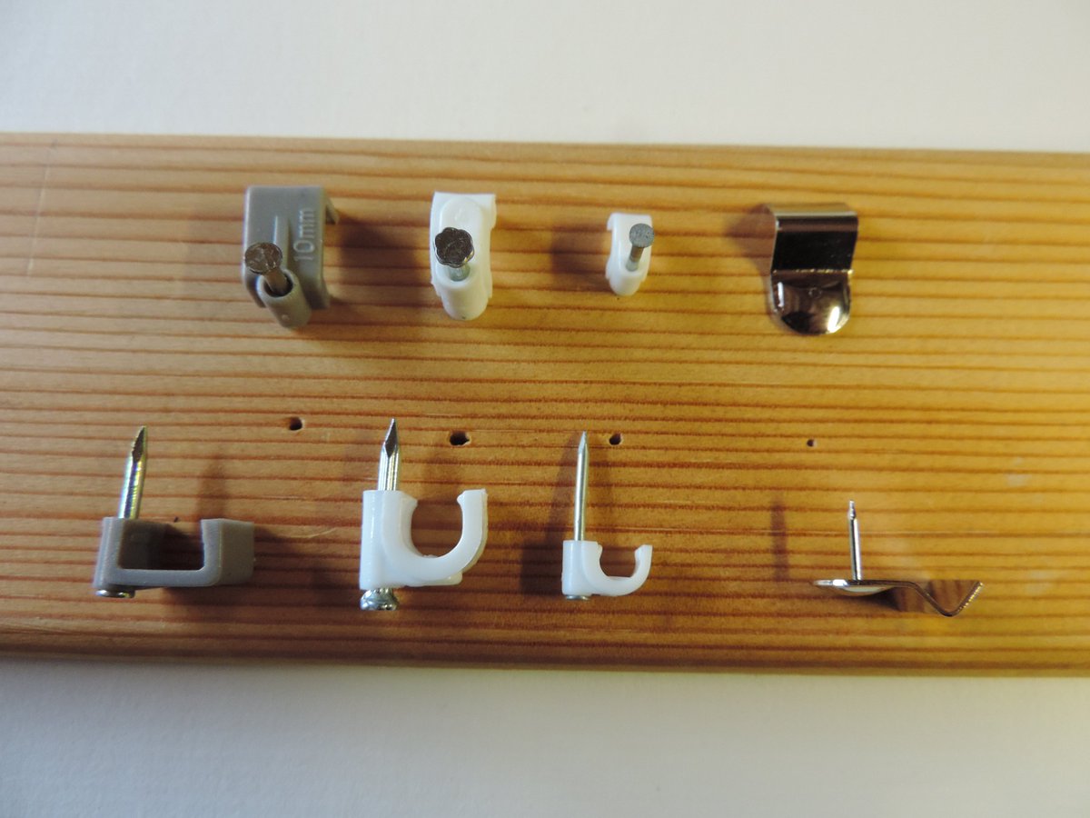 pushinclips's tweet image. #SBS   Is this wee cable clip to #Disruptive for the big retailers ? Or is it they just don't get it ?