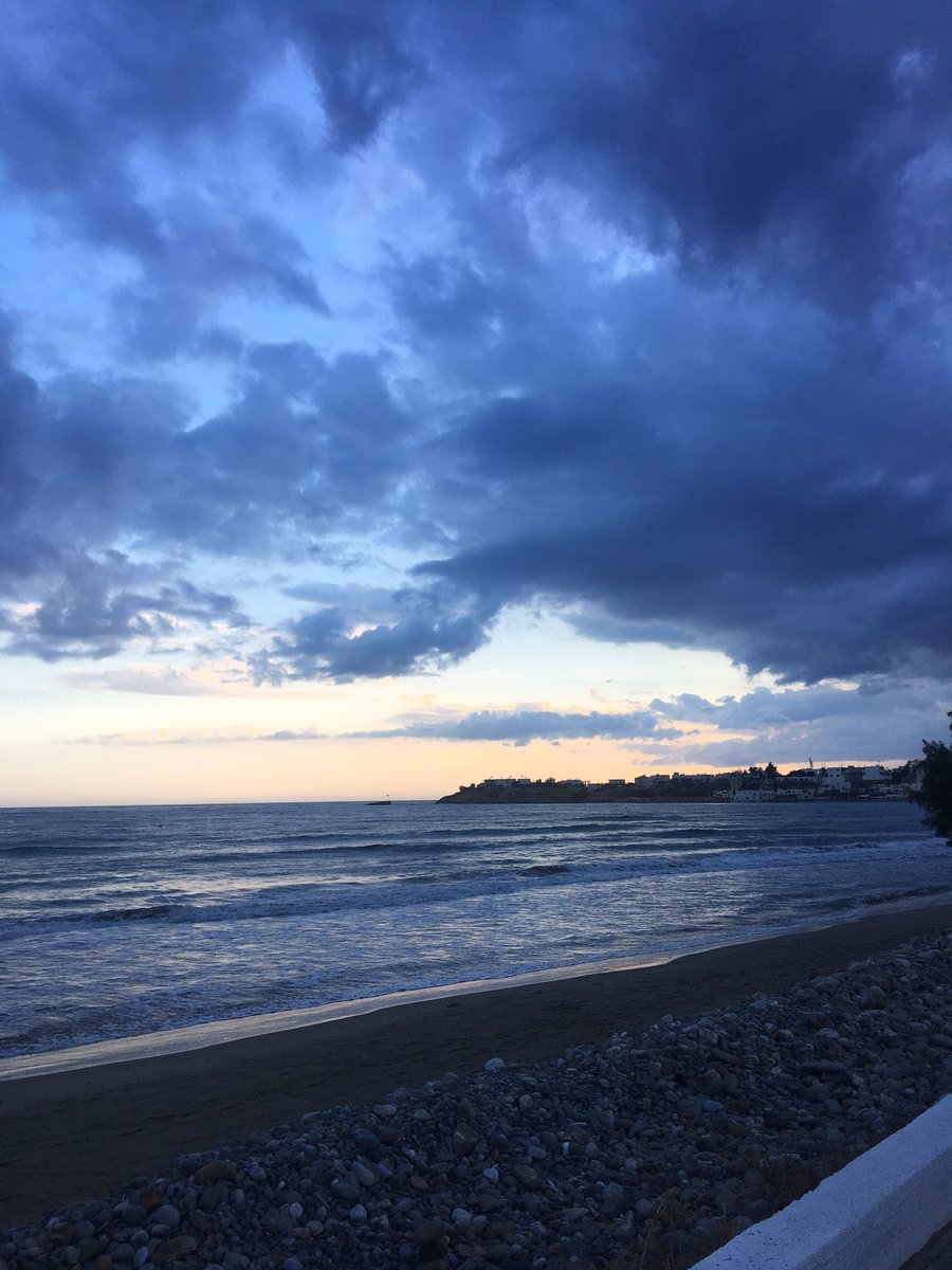 renate_gullet's tweet photo. #OutOfOffice #PostcardFromAfar #greece #crete https://t.co/NJ2Tzw5Wtk
