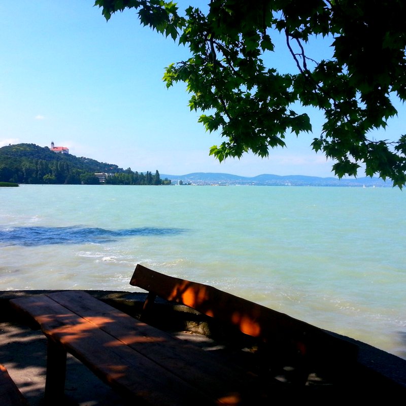nonstopbalaton's tweet photo. ❤️  TIHANY ❤️ 

#Tihanylover #LoveTihany #Tihany #utazoblogger #lakebalaton #magyar https://t.co/i6zIwrkzIz