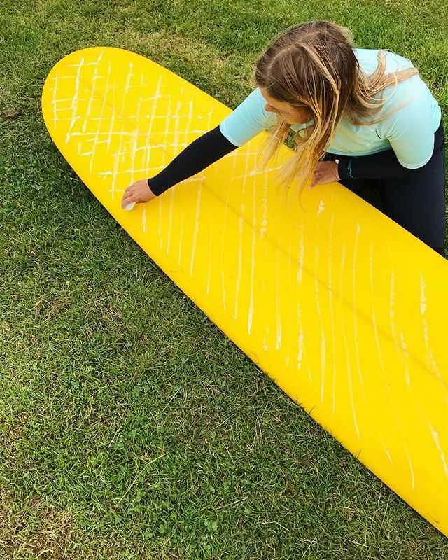 surfsistas's tweet photo. Thank you ππ»@watershed_brand for our beautiful new She Captain #firstwax #maidenvoyage #newsurfboard https://t.co/Xk22Zzh6QE https://t.co/reA9vO5wgS