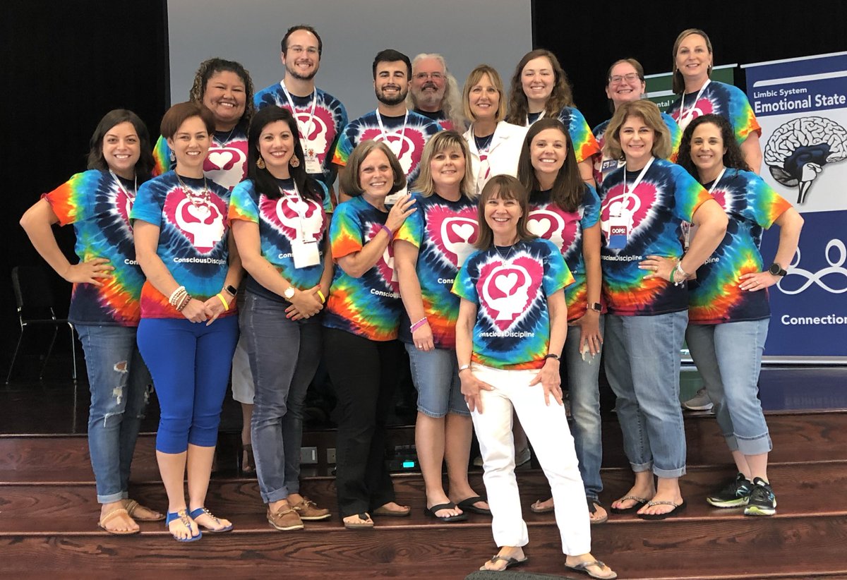 DrAxiniaZepeda's tweet photo. #CD1A2018 Conscious Discipline Institute Houston Satellite...That’s a wrap! We cleaned up in 15 minutes. We are awesome! Go Team Amy!@ConsciousD https://t.co/WmYQckhWUf
