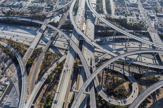 HiLiteSystems's tweet image. Check out how investing in bridges, airports, highways, railways, and ports can have major economic benefits: bit.ly/2HO1Tho #Infrastructure