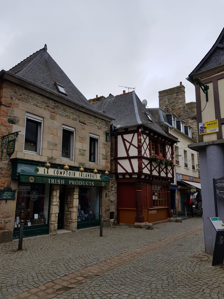 Polarys94's tweet photo. Premier jour de vacances à Paimpol, pas beaucoup aujourd'hui (5 heures de route hier), demain on fera mieux 😊 https://t.co/W99ADalmPI