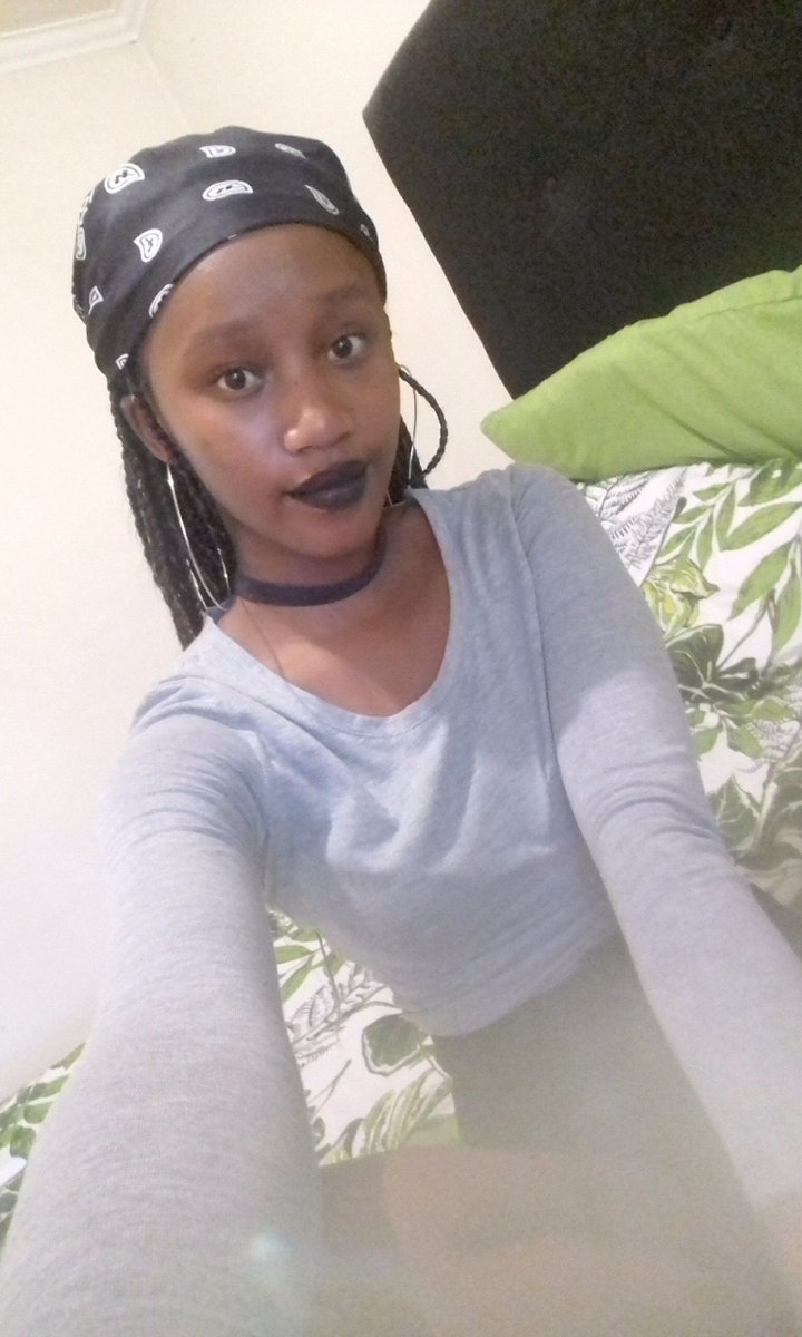 nasty_nathy's tweet photo. Im trying a new look😜 #Unlockingthebaddy #HappyFathersDay https://t.co/UsQzmaGCVQ