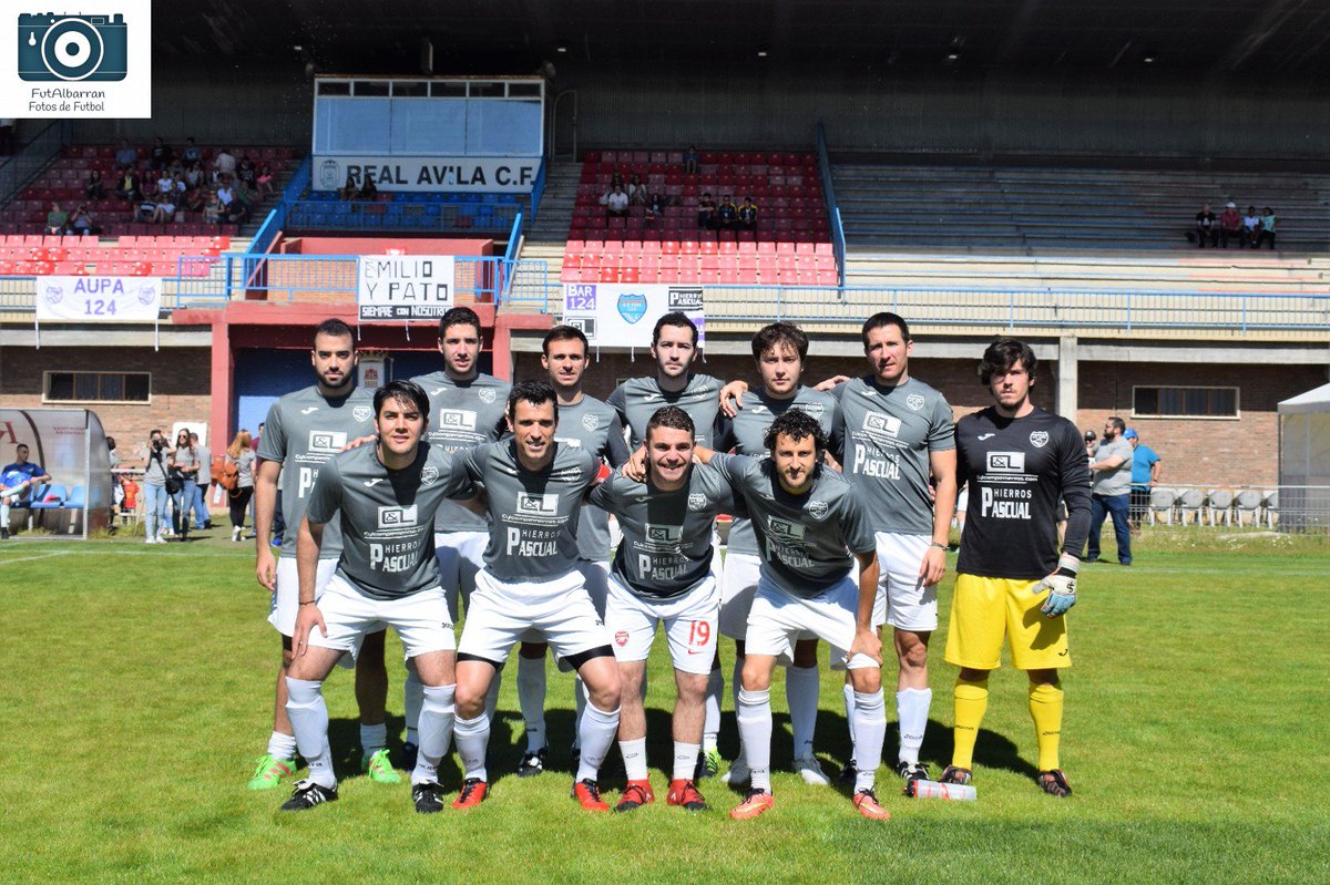 AlbarranFut's tweet photo. FOTOS -> Final Copa Deportes Sanchez
PINTURAS PIMPOCHO-BAR PRISMA 0 BAR 124-MALETAS CyL-HIERROS PASCUAL 1 #Avila https://t.co/6SSCRwAneA