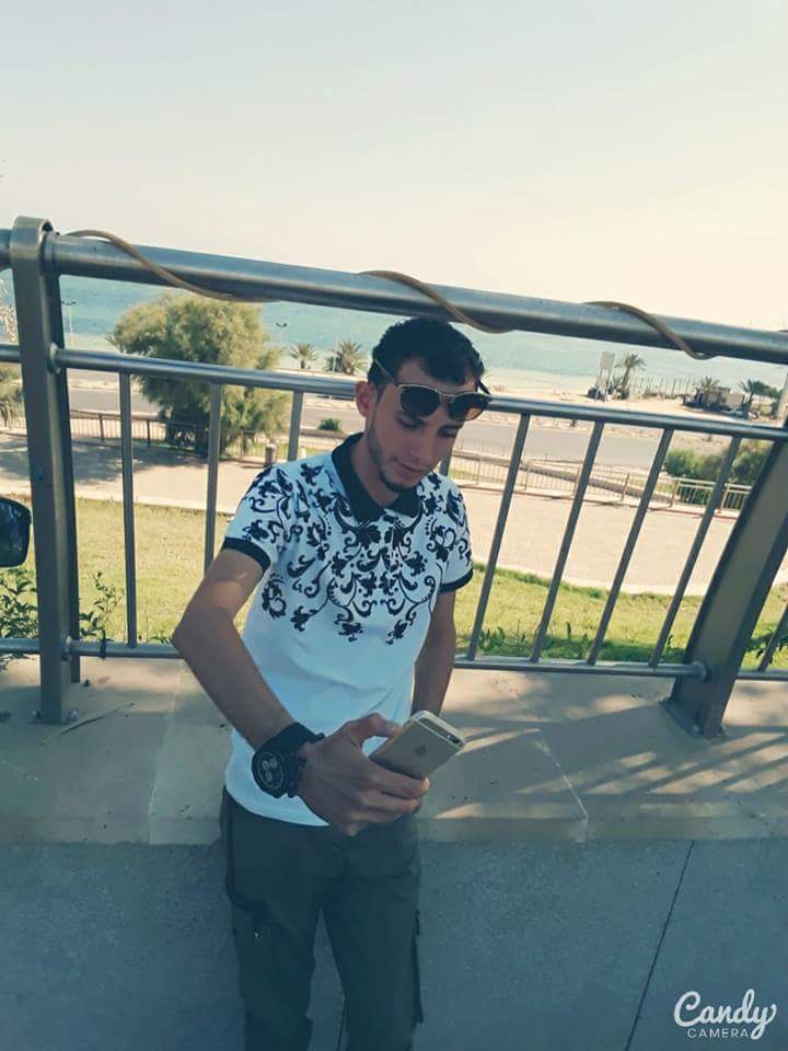 y1HygqeffCw3SC2's tweet image. كن في الدنيا كعابر سبيل 
...
واترك خلفك كل اثر جميل 
...
فما نحن ف الدنيا الا ضيوف 
...
وما على الضيوف الا الرحيل 
...
رفعت الجلسة .....^_^
مساء الخير