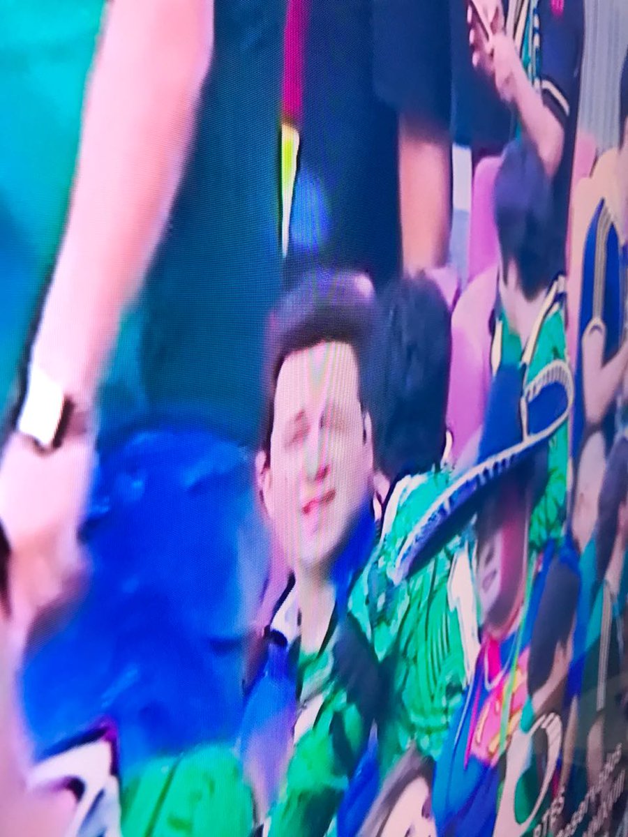 Noticaribe's tweet photo. UN JOAQUÍN EN EL TRIUNFO DE MÉXICO EN MOSCÚ: Hijo del Gobernador de QR es captado en el estadio Luzhniki en el partido del Tri contra Alemania https://t.co/NhWb4eGBuE https://t.co/DbvrORNPq5