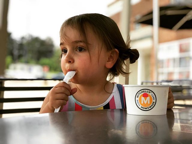 WintzWeather's tweet image. Ice cream on Father’s Day? I suppoooose!

#mitchells #fathersday #icecream ift.tt/2thaRKu