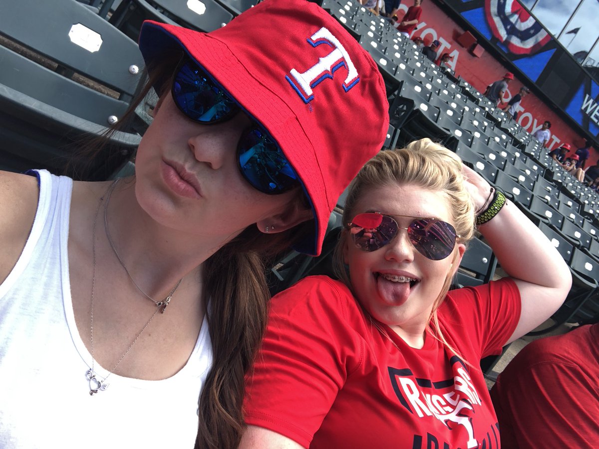flag_twirler95's tweet photo. Waiting on the game to start!! #HatsOff4Heroes #myrangers https://t.co/ttIOg7v8BP