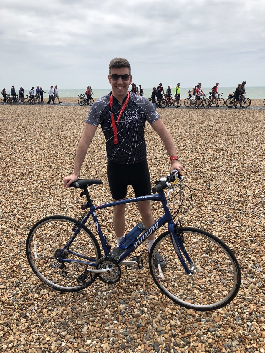 JGuestRecruiter's tweet photo. #LondontoBrightonBikeRide this morning, now time for a #FathersDay well earned curry! 🥘🍺 https://t.co/KDeUl634Nj