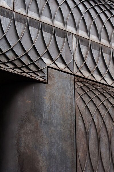 ArchiFringe's tweet photo. Stephanie Macdonald co-founded 6a architects with Tom Emerson in 2001 and will explore our COMMON/SENSES provocation through #architecture at this year’s Closing Lecture on 24 June 🙌
Tickets £10 general admission, £5 students, £1 unwaged >> https://t.co/3iaawbfuZD https://t.co/n1YAoHyv6B