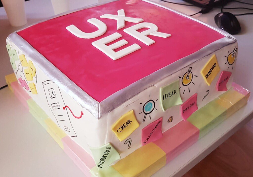 txell_mtz's tweet photo. Ayer último día en @uxerschool con #UXcake incluido! 🚀 Terminan 8 semanas intensas de trabajo que sin duda han valido la pena!!
Ya sólo nos queda nuestro #DEMODAY, próximo viernes 22-Junio-17.00h en @MovistarCentre !!! 💪🏻
#uximmersive #bcn https://t.co/tTULli1PTM