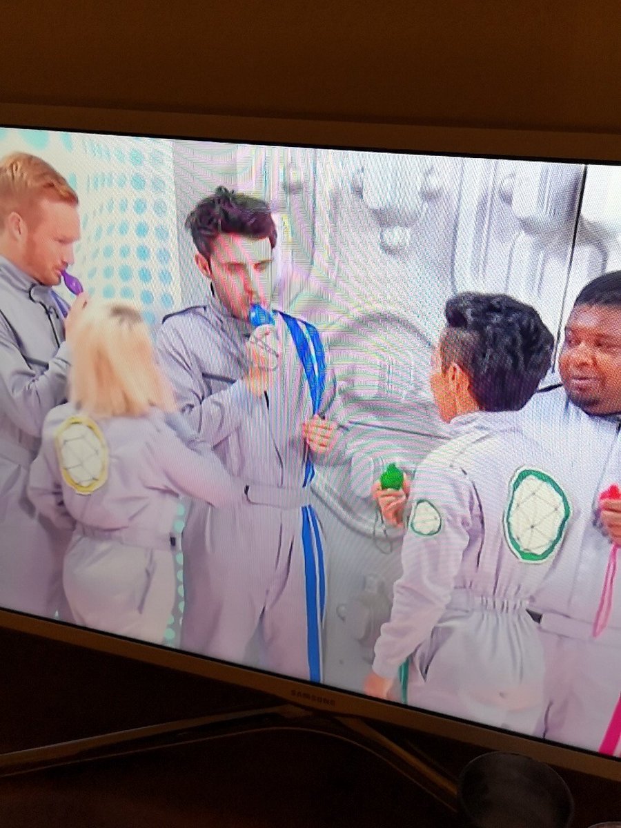 Simon_768hub's tweet photo. Just watching Alfie @PointlessBlog on the Crystal maze #GoodTimes https://t.co/JFIh9ewc0D