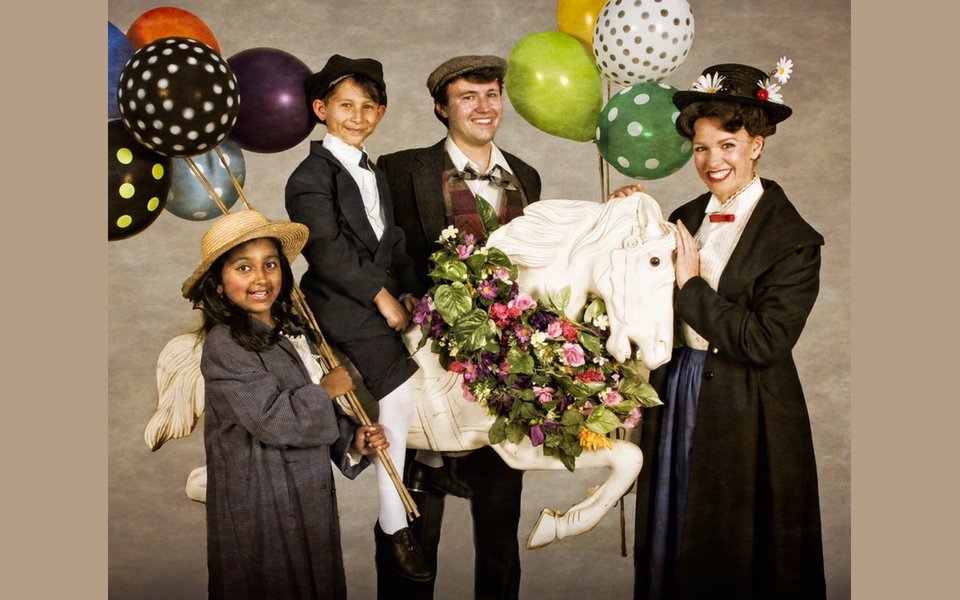 Laura of @Nicurnmama published her review of Mary Poppins now playing at the <a href="/FairOaksTheatre/">FairOaksTheatreFestival</a>   #FOTFsacbloggers ow.ly/AljH30kxeLm