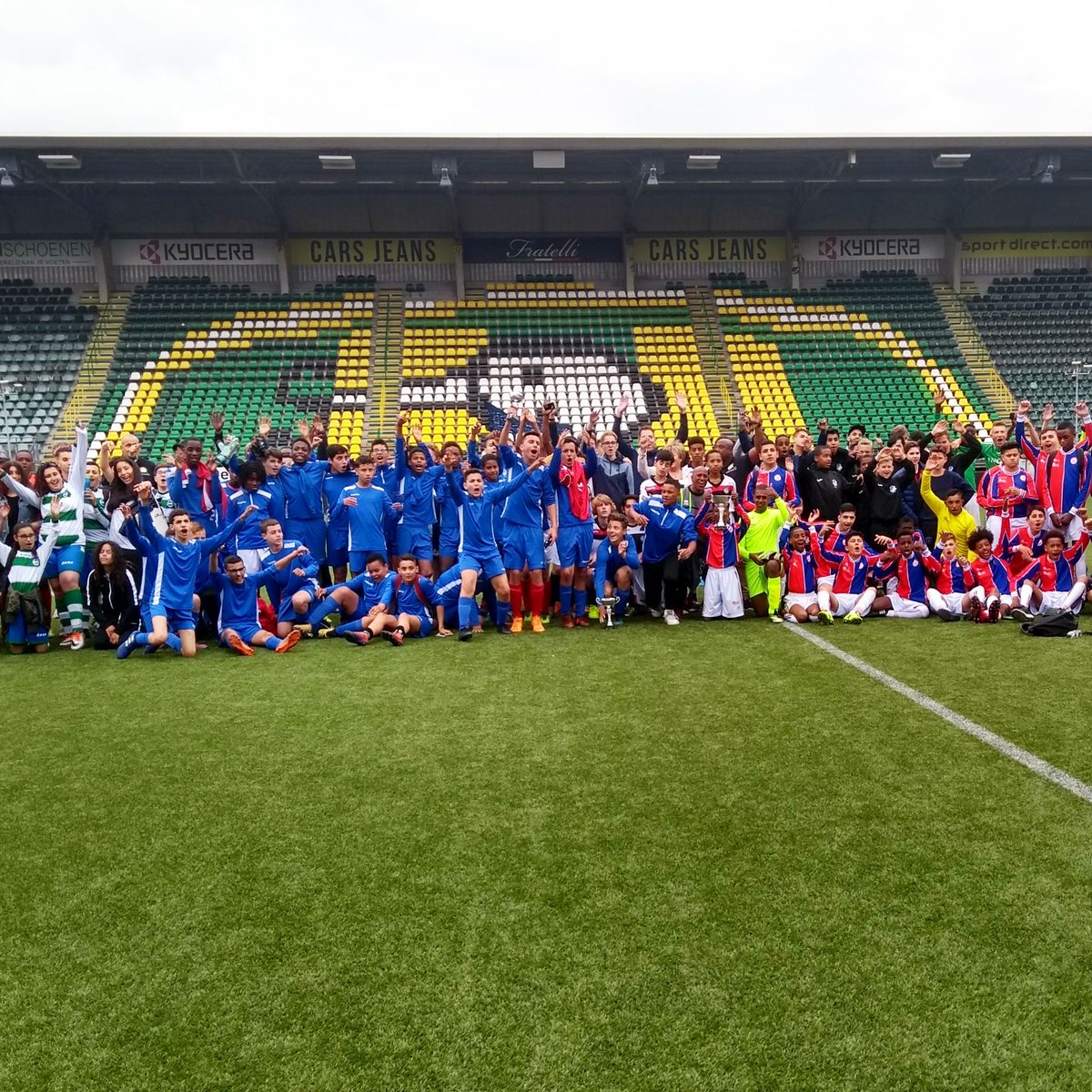 Het eindtoernooi in het Cars Jeans Stadion was een groot succes 🎉! Foto's en video's volgen later 📷🎥...