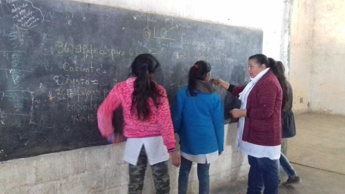 geminianana's tweet photo. #CPPSSaltaEnAcción #CAI11 con la nueva #MMCCP Carla en #AcompañamientoPedagógico a los alumnos de 7mo grado. Escuela 4738 Indígena Juan XXIII Pichanal @patriciapinasco @fguillesaavedra @aniberruezo @UrtubeyJM @RangeonMartin @artydance23 https://t.co/jutHHCPLnh