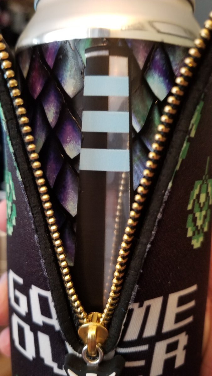 drgnflms7's tweet photo. @waronwarm It would go nicely with my C16 @BlackStackBrew #ThunderLizard #BeerCleavage #WarOnWarm #MyBeerIsStillCold https://t.co/xJNKJckuk8
