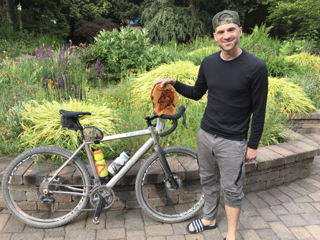 DavidVolkov's tweet photo. @GravelCyclist your website was key in me building this bike, entering my first race and winning the 60miler #skull120 #lynskey @NoTubes https://t.co/Esl98L2ubz