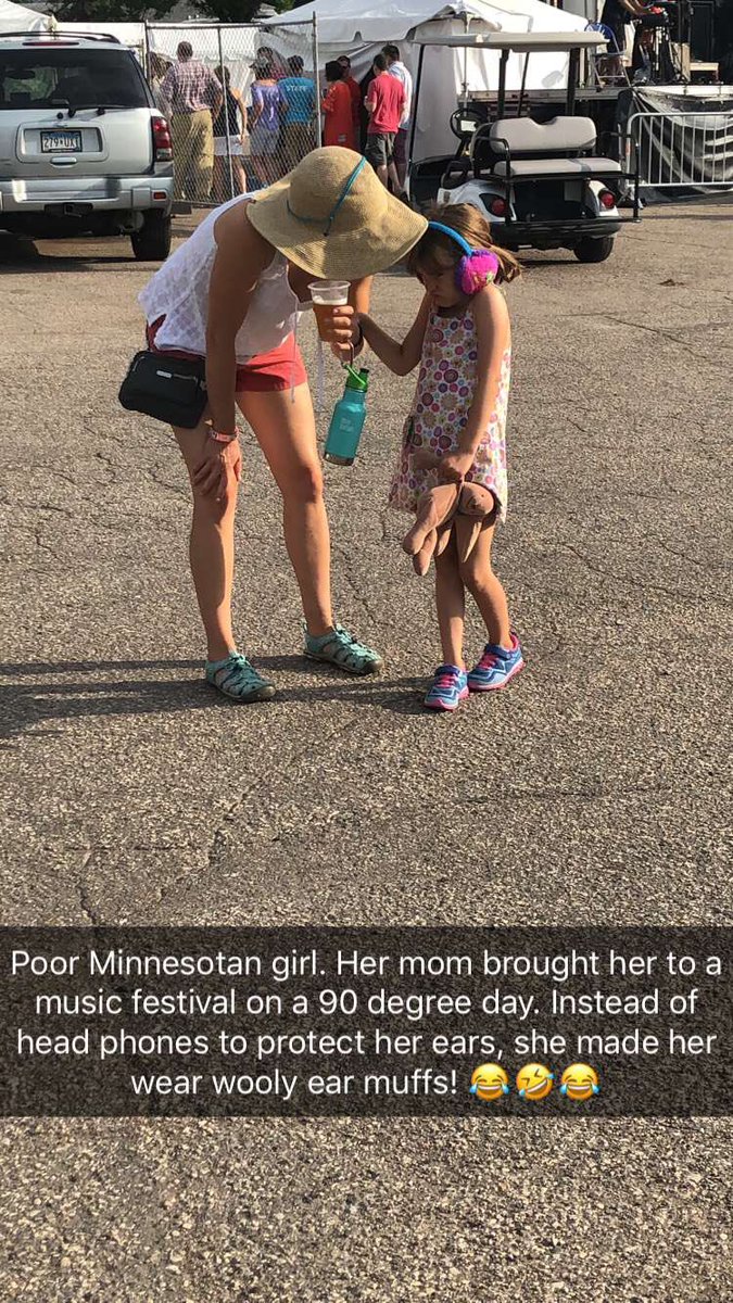 Feeneyapolis's tweet photo. Only in Minnesota. #Minnesota #Minneapolis #StLouisPark #KidsAtConcerts #EarBuds #EarMuffs #GinBlossoms #CommonSound https://t.co/0V4GADPVWG