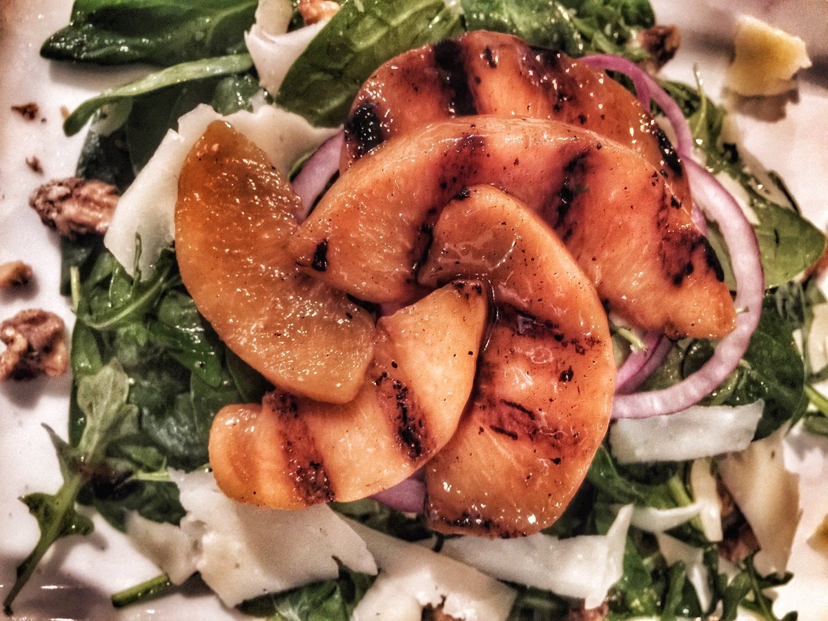 ColoradoRoom's tweet image. It's a perfect #summer #salad at #ColoradoTastingRoom! Fresh grilled #peaches, #candied #walnuts, red onion, spinach, and #arugula finished with an orange-champagne vinaigrette.