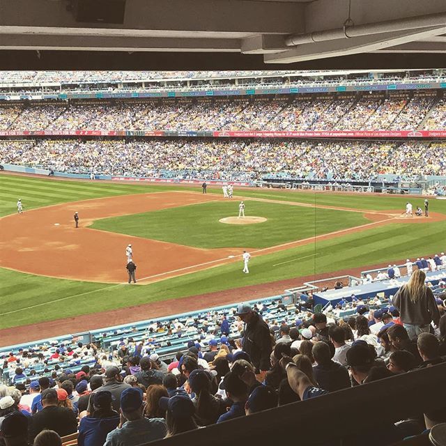 AnglingWes's tweet photo. Afternoon game at the park.  Perfect #fathersday. #dodgers #sfgiants #dodgerstadium https://t.co/k65dRpKpB2 https://t.co/9GfknlQLKv
