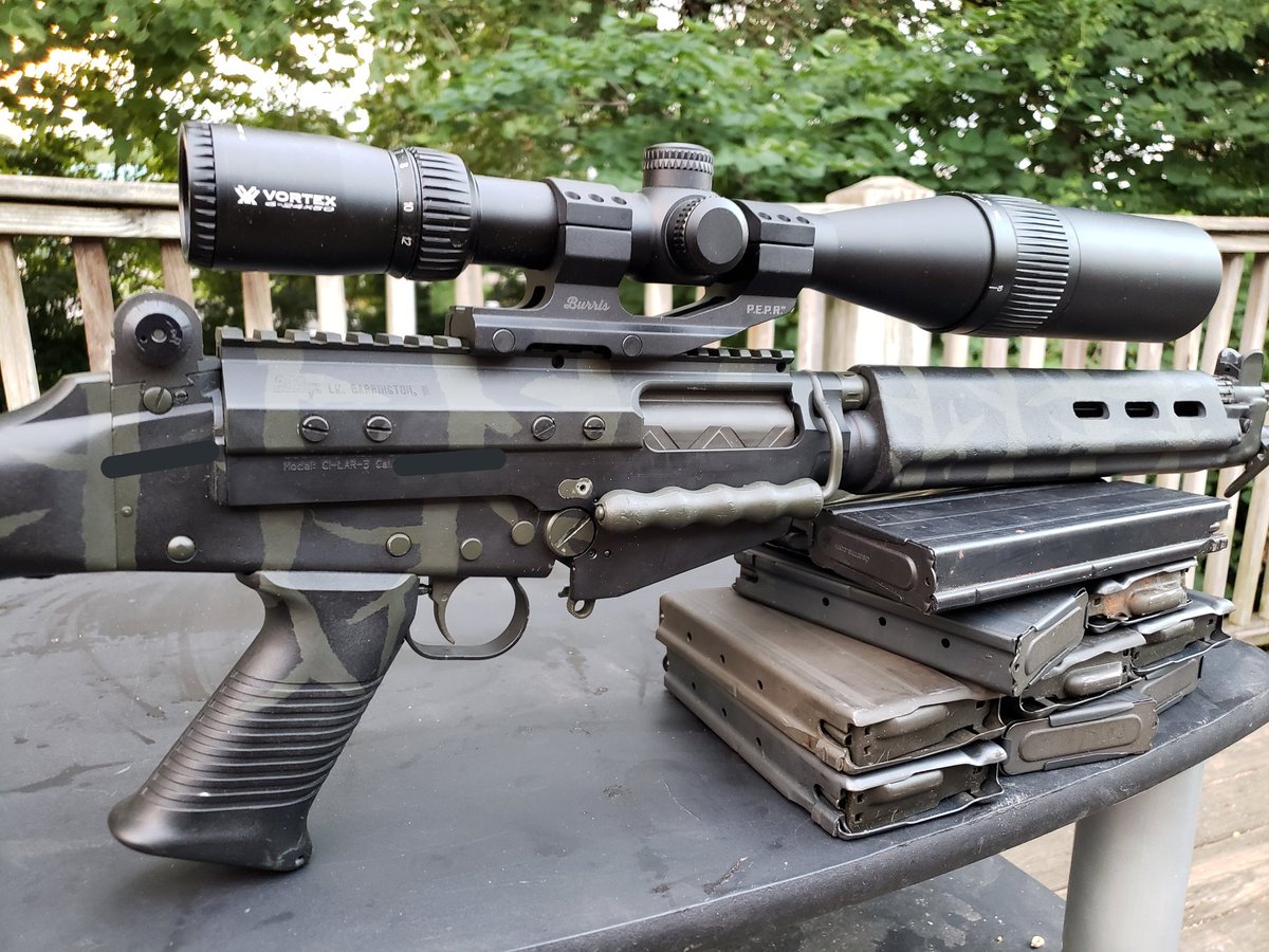 EdtheUndead's tweet photo. We REAL FUCKING NATO now lads. #fn #fal #RightArmOfTheFreeWorld #CommiesGetOut https://t.co/gyVNd7Ngo8
