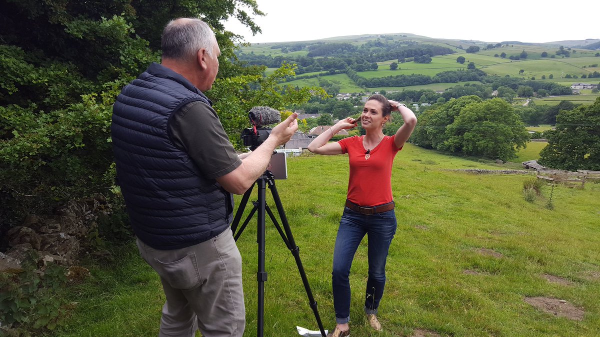 Really enjoyed filming with <a href="/TheWildWatch/">TheWildWatch</a> today &amp; speaking <a href="/niddfest/">NiddFest</a> 
Fab audience including  <a href="/GirlguidingNYW/">Girlguiding NYW (North Yorkshire West)</a> ...Keep up the cool things you're doing &amp; we can #makeadifference for #nature
#thisgirlcan #30dayswild 
Think global. Act local. 
@NidderdaleAONB