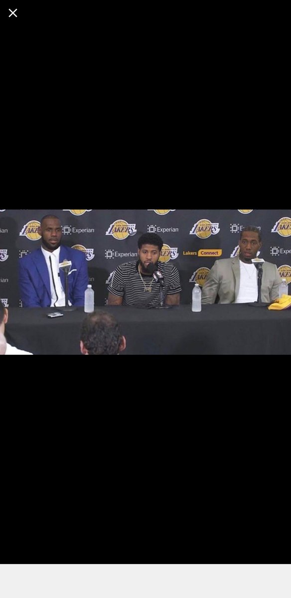 oshac23's tweet photo. @MagicJohnson @JeanieBuss @KingJames @Yg_Trece kawai get a twitter yo!   Lets go! https://t.co/NlBcKXFzKx