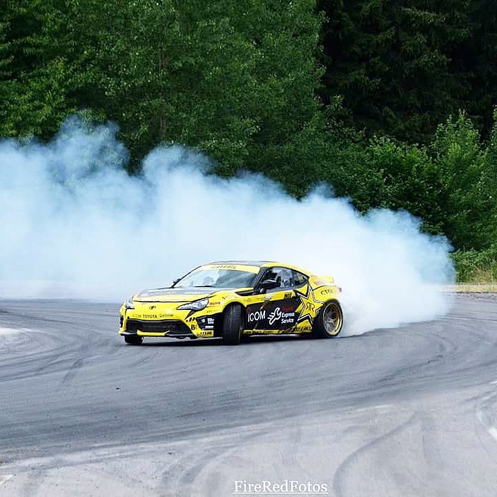 FireRedFotos's tweet image. The Norwegian Hammer 😍👌🏻
#gatebil #sideways #tiresmoke #teamaasbo