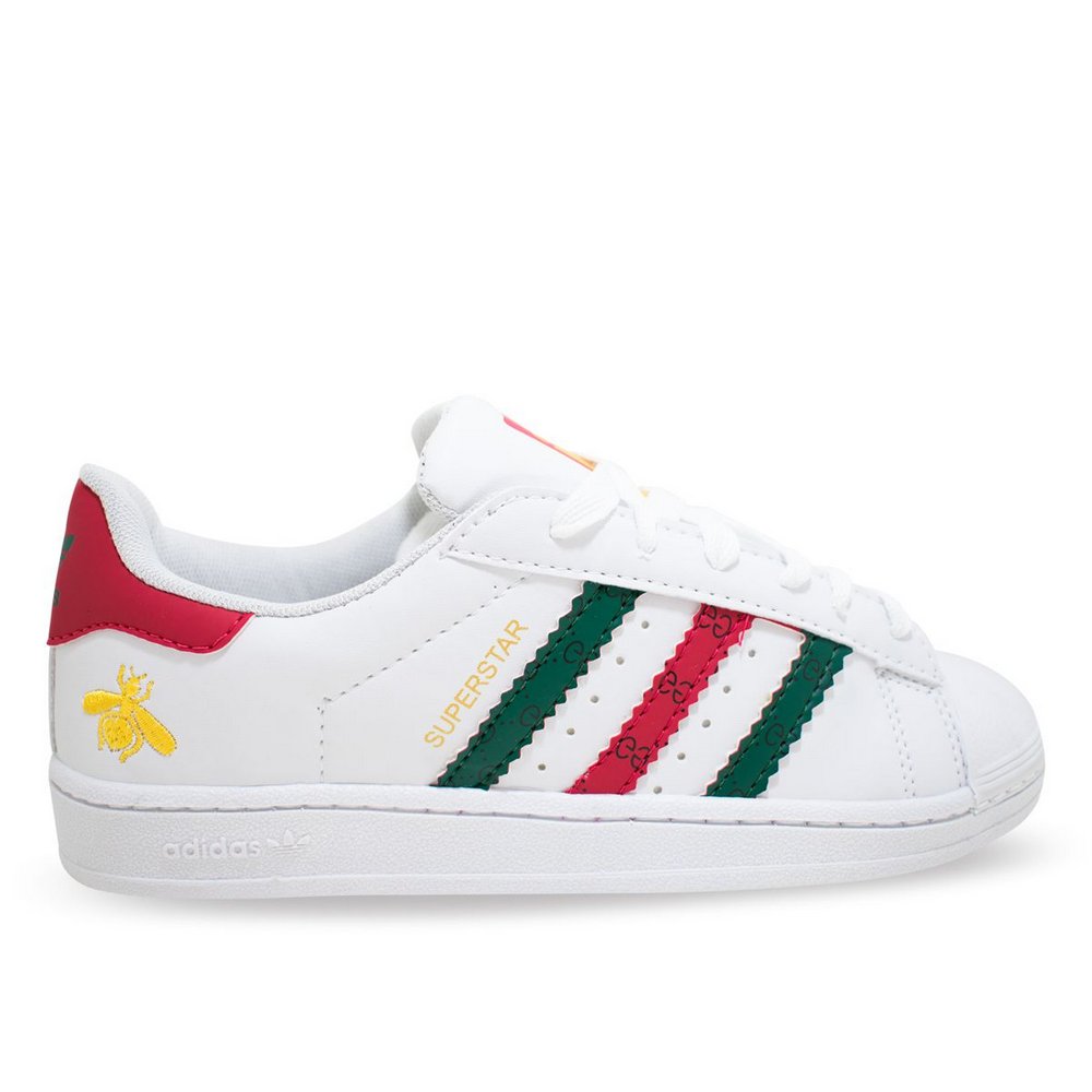 Tênis Adidas SuperStar Gucci Feminino 
Super estiloso. #FrancoCalcados #Adidas #AdidasSuperStar #Gucci 
💻Acessem: francocalcados.com.br/produto/tenis-…