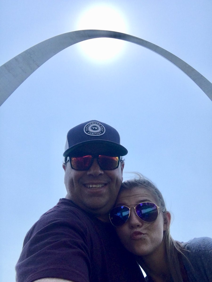 emilyharmonnn's tweet photo. Happy Father’s Day to Dan the Man, aka the selfie king! Thank you for being the most loving &amp; supportive dad I could ask for! Love you ❤️ https://t.co/oG82YVFBAE