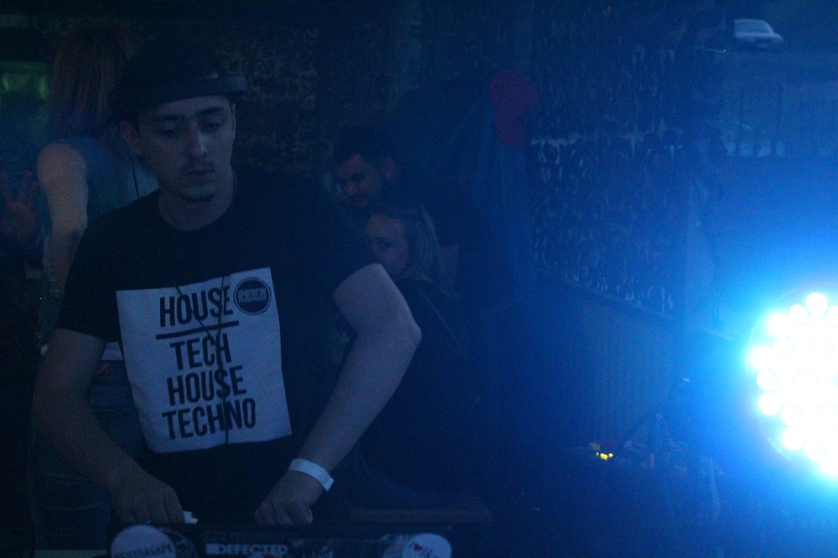 cossmannmusic's tweet photo. On a Big Picnic 09.06 🔊
#techhouse #bigpicnic
#own_frequency #bpof https://t.co/AtSunXECQx